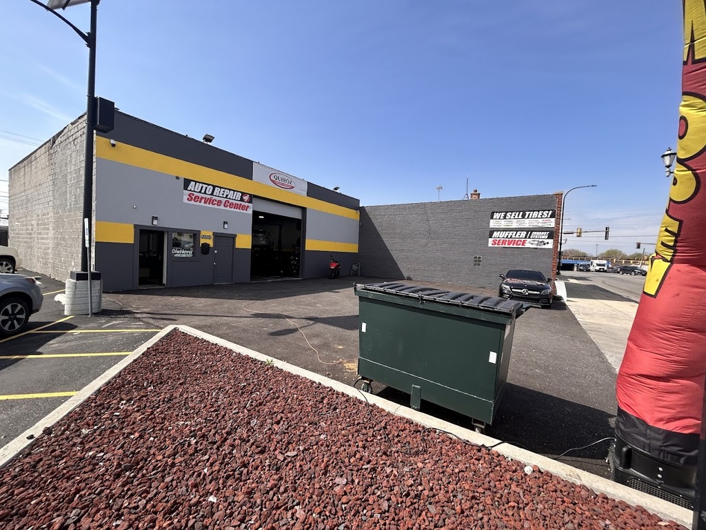 Quiroz Auto Center