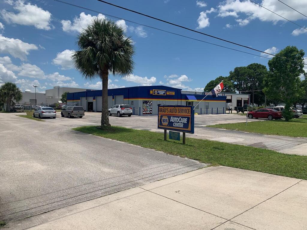 Brad's Auto Service