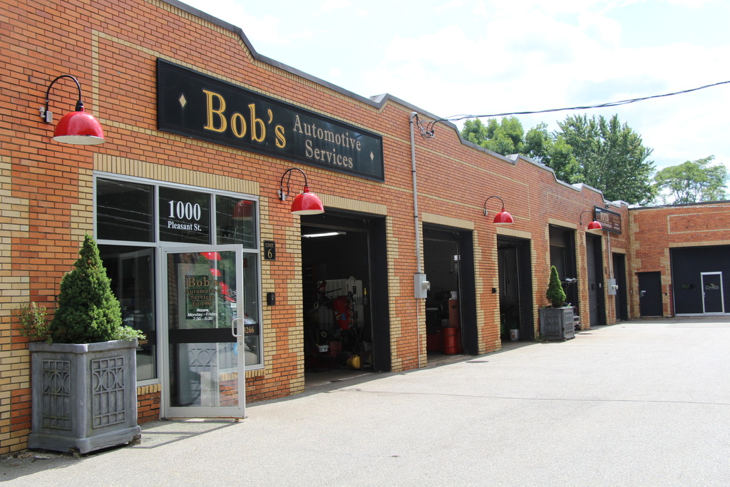 Bob's Automotive Services